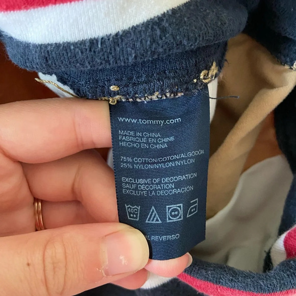 Tommy Hilfiger boy’s‎ tan elastic waistband logo shorts — small - Picture 7 of 7